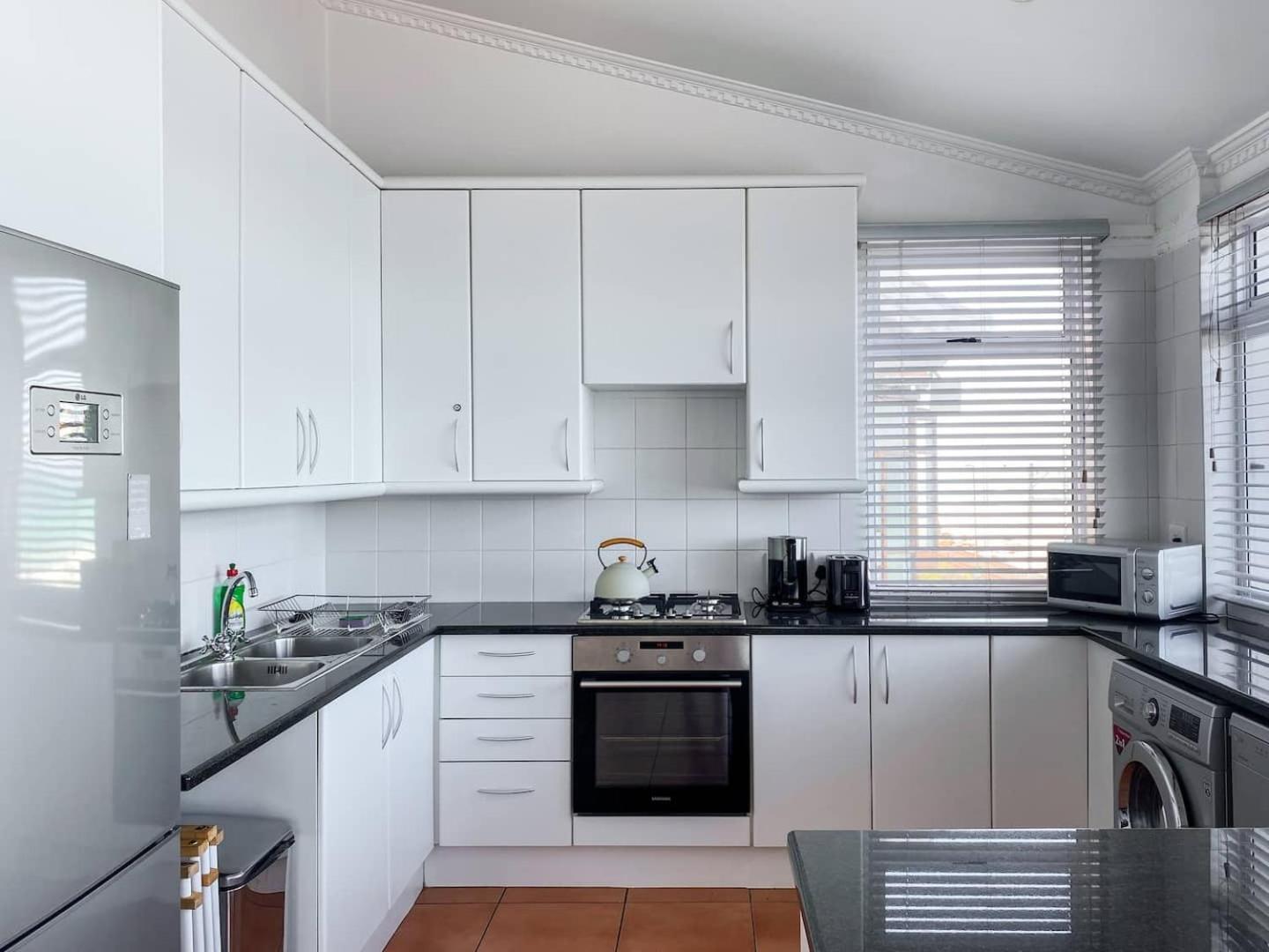 Oceanfront Penthouse By Open Home Muizenberg Dış mekan fotoğraf